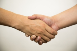 【お知らせ】エンジニアを募集しています